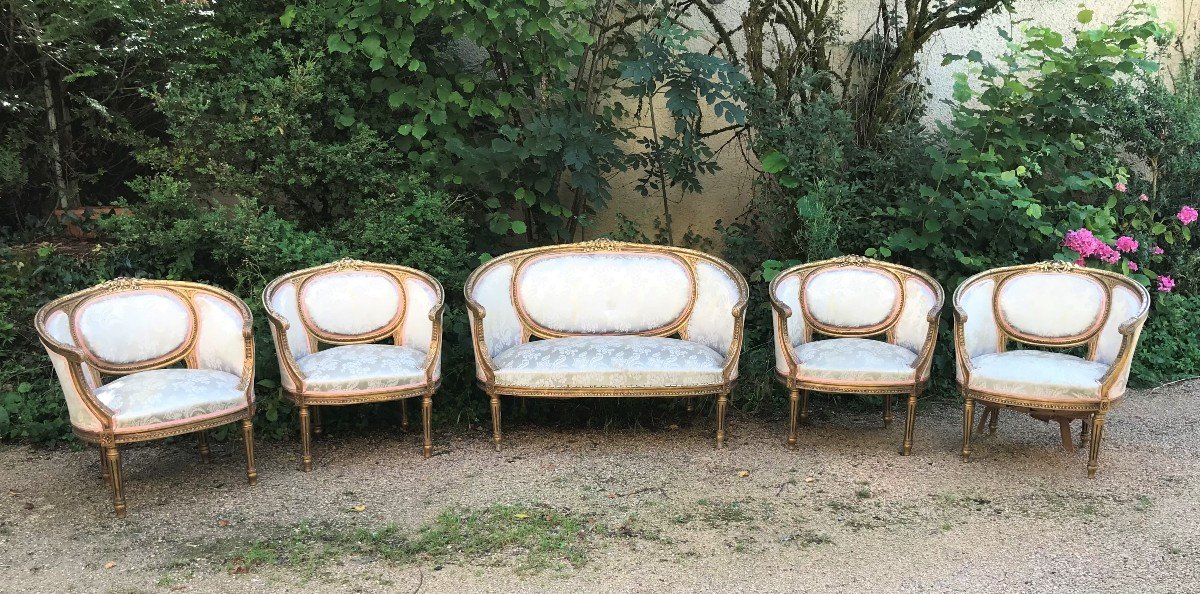 Salon dor&eacute; de style Louis XVI &eacute;poque XIX&egrave;me si&egrave;cle