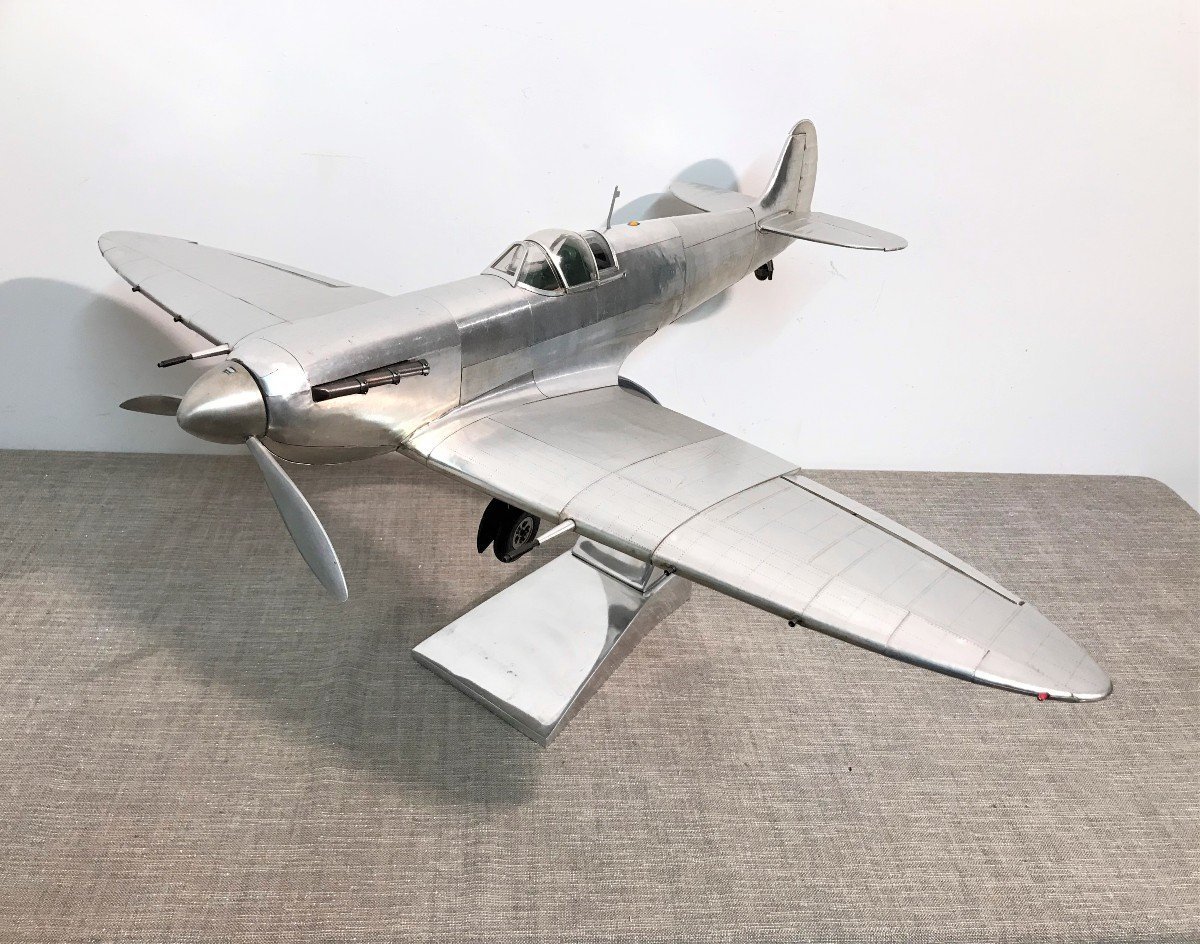 Maquette 3D Avion de ligne – Augustine et Balthazar