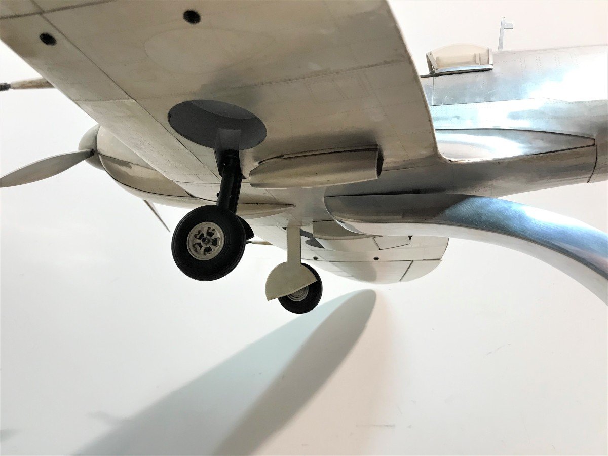 Maquette d'avion de chasse-photo-5