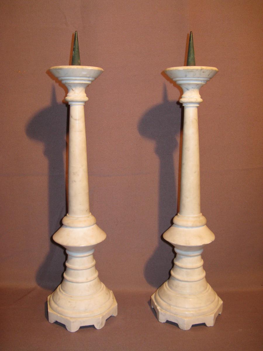 Pair Of Marble Candles Pikes