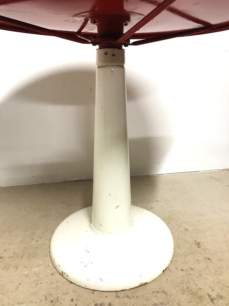 Tolix Pedestal Table Model G By Xavier Pauchard-photo-2