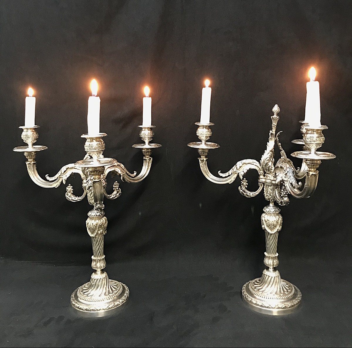 Paire de candélabres style Louis XVI bronze argenté