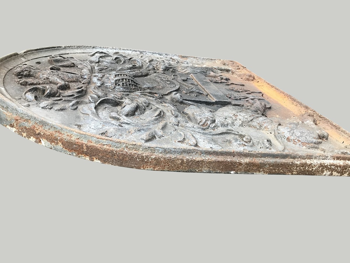17th Century Cast Iron Fireplace Plate-photo-4