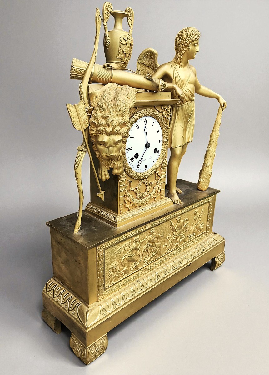 Grande pendule dorée à l'Antique "Le lion de Némée époque Restauration Empire -photo-3