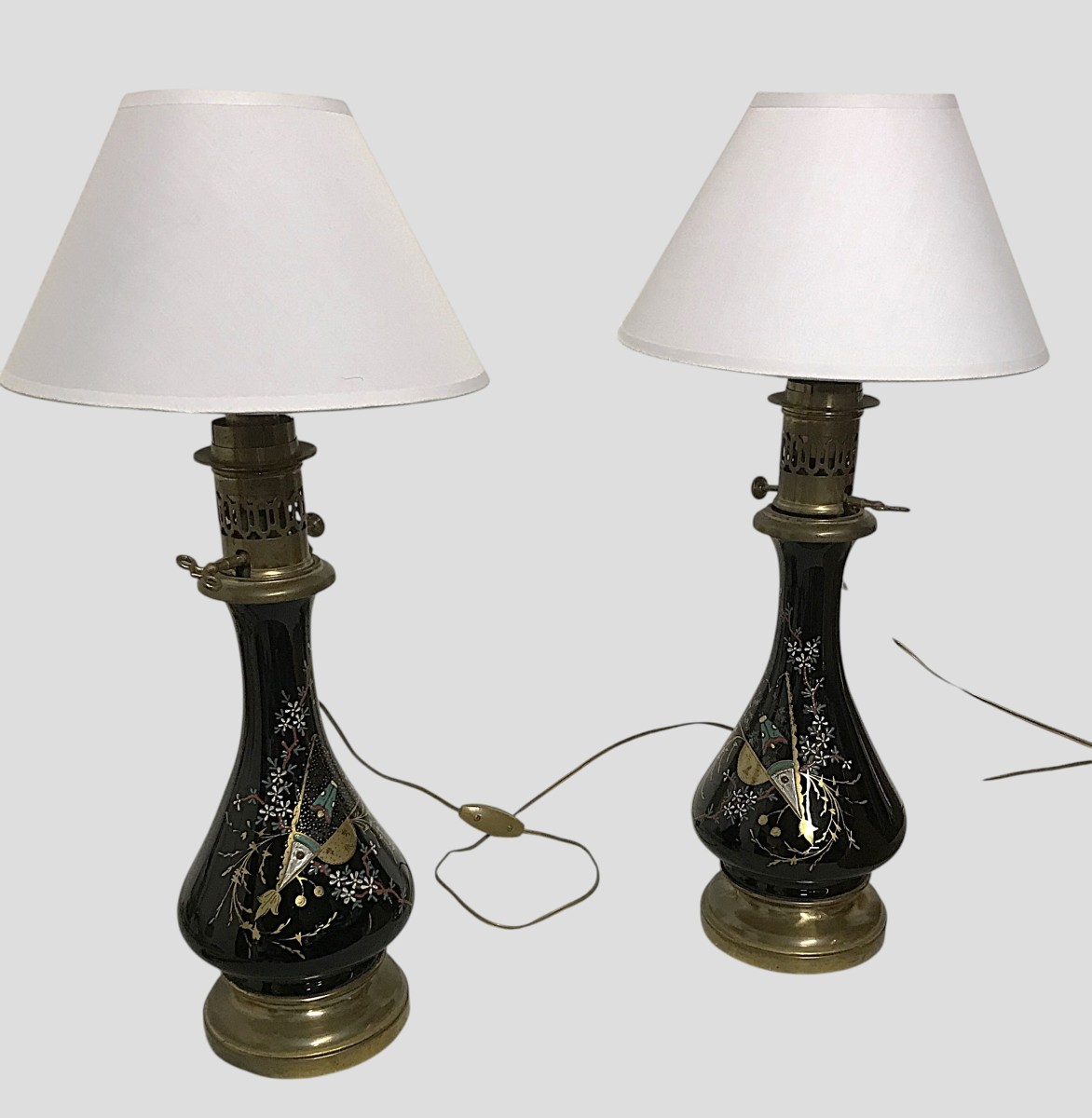 Pair Of Enameled Oil Lamps-photo-2