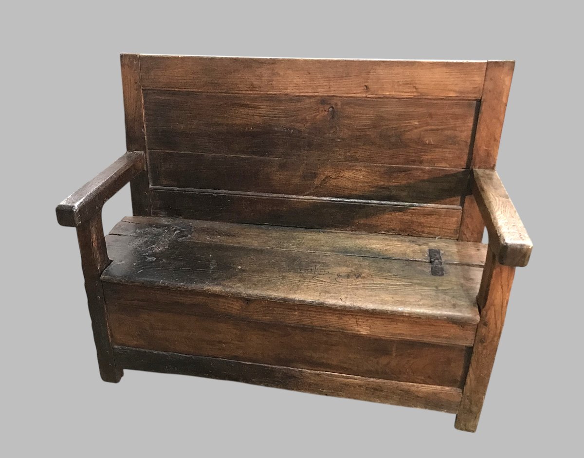 Banc coffre de cheminée auvergne 18ème