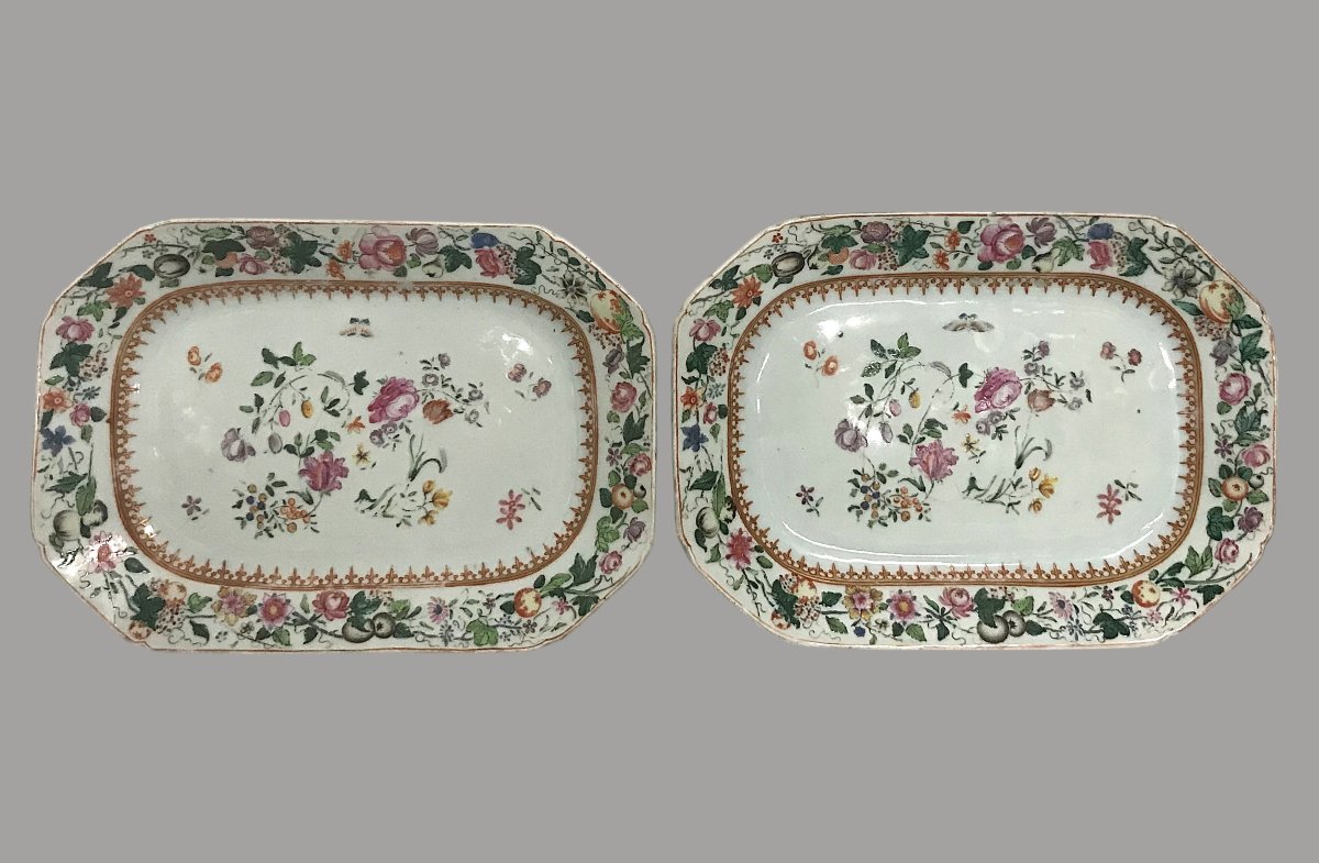 Paire de plats compagnie des Indes 18ème