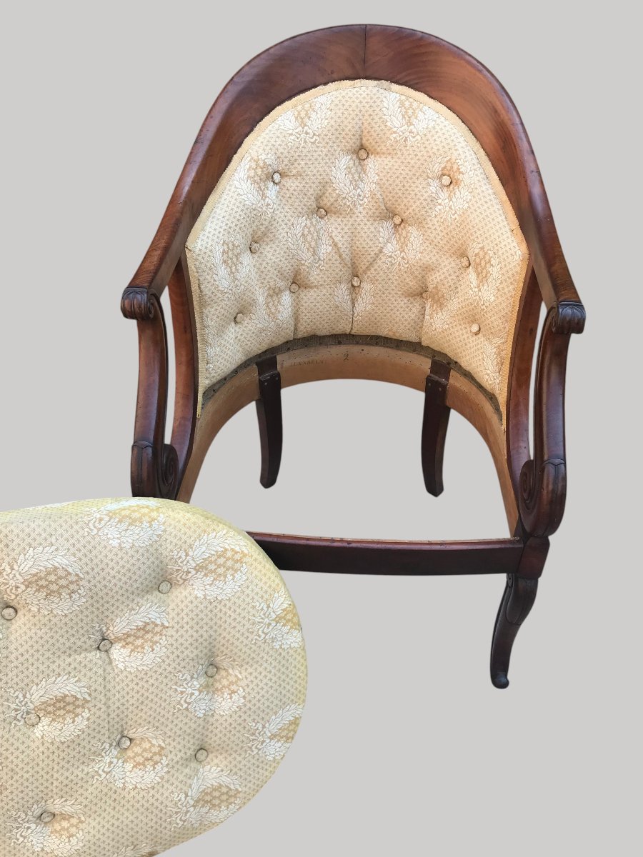 Paire de fauteuils gondole en acajou d'époque restauration estampillés Jeanselme-photo-6