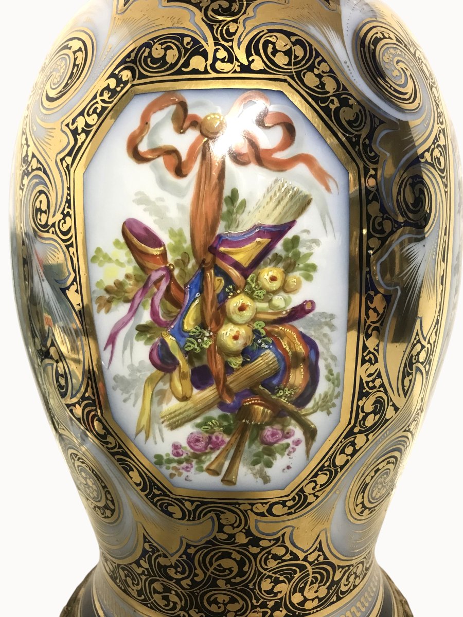 Grand vase en porcelaine  de Valentine   XIXᵉ siècle — vers 1850-1860-photo-4