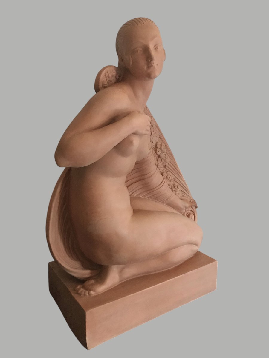 Sculpture Art déco – Femme nue à la corne d’abondance – Terre cuite signée Joe Descomps-photo-3