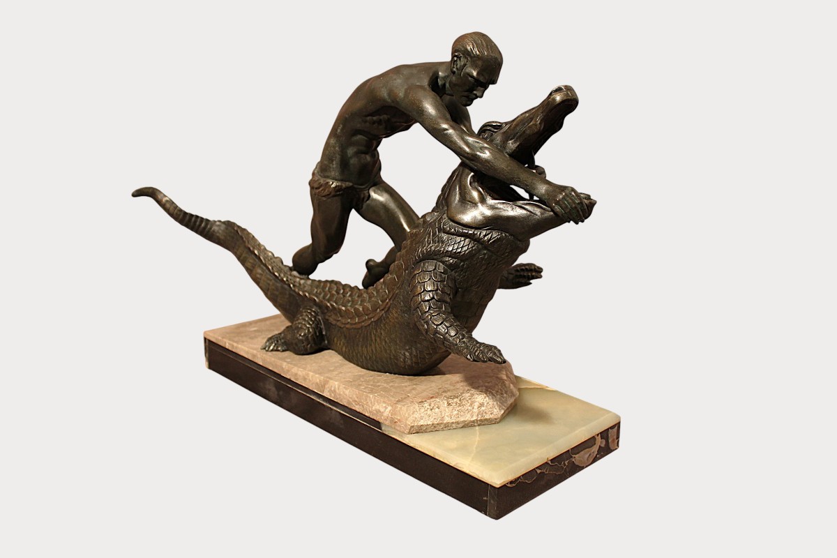 grand groupe en métal époque art déco combat avec crocodile-photo-4