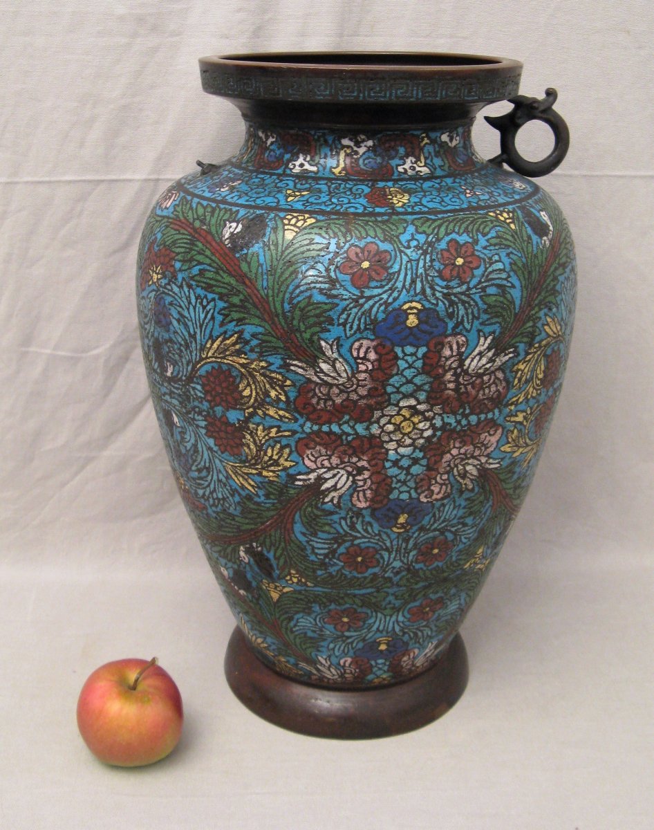 Large Enamelled Bronze Vase China XIX Century Enameled