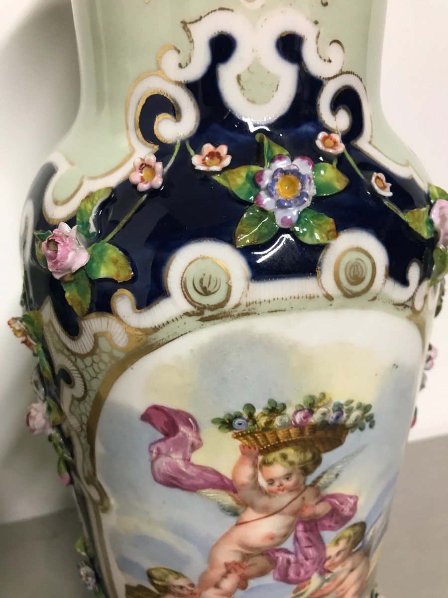 Paires de vases en porcelaine à décor d'anges XIXème siècle-photo-4