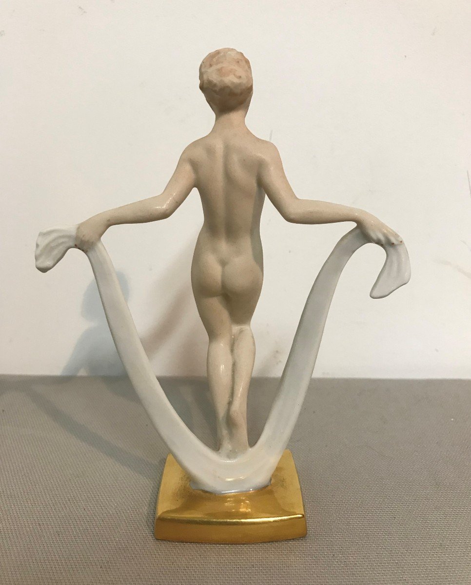 Figurine baigneuse en porcelaine de Limoges 1940-1950-photo-1