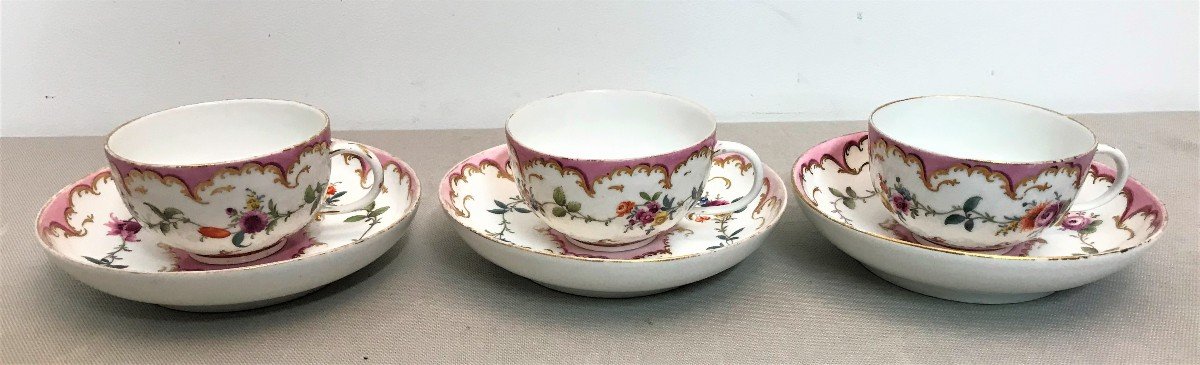 Tasses en porcelaine de Meissen époque XVIII ème siècle-photo-2