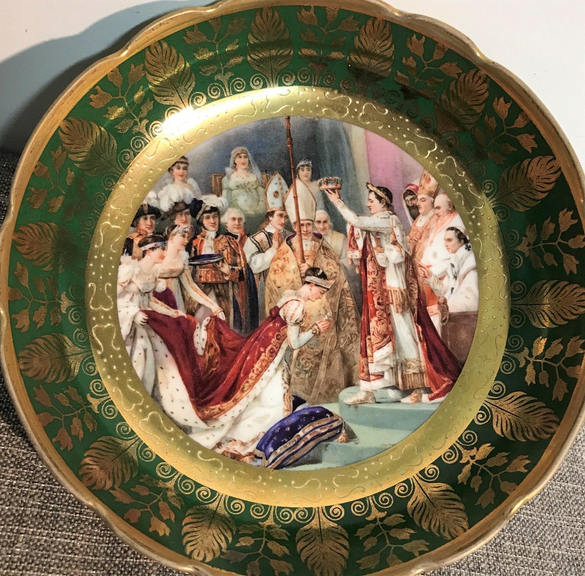 Coupe en porcelaine couronnement de Joséphine par Napoléon XXème siècle-photo-2