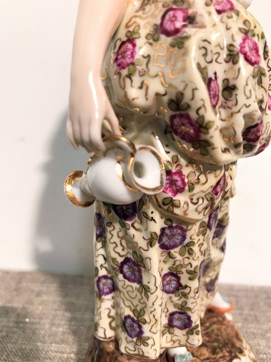 Couple Of German Volkstedt Porcelain Figurines From The 19th Century-photo-2