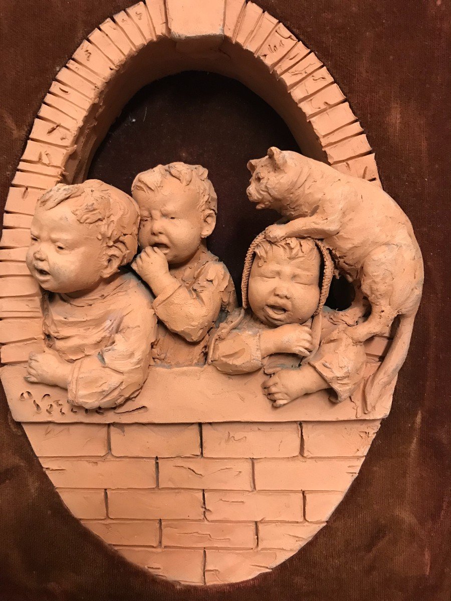 Two Framed Terracotta Sculptures Of Cats And Children, Early 20th Century-photo-4