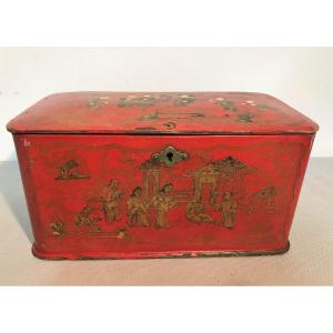 Boîte à thé en carton bouilli décor Japonisant époque Napoléon III