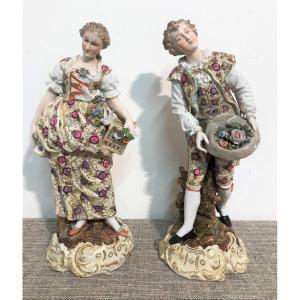 Couple Of German Volkstedt Porcelain Figurines From The 19th Century