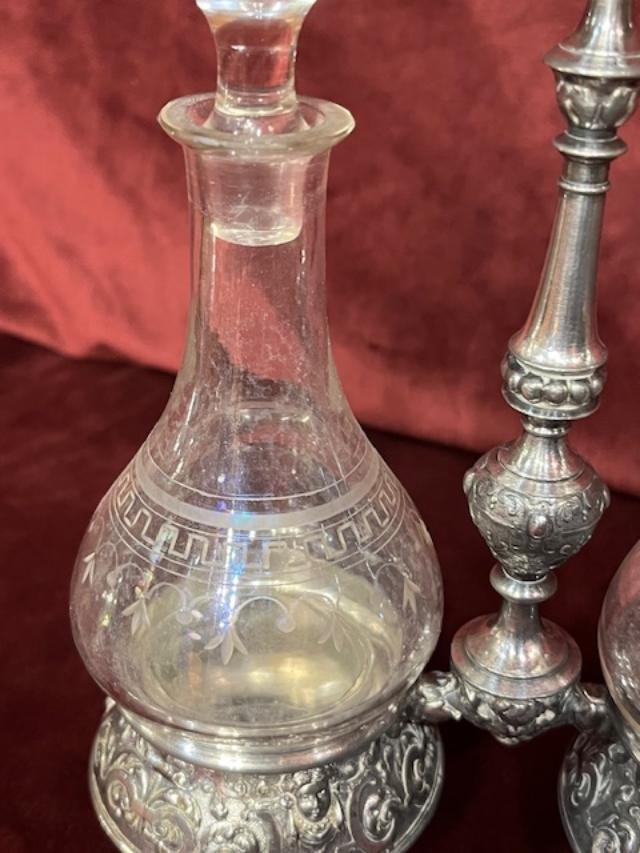 Oil And Vinegar Maker -photo-3