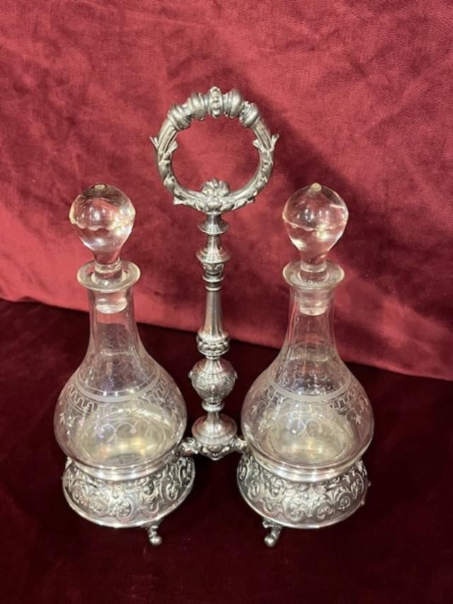 Oil And Vinegar Maker 