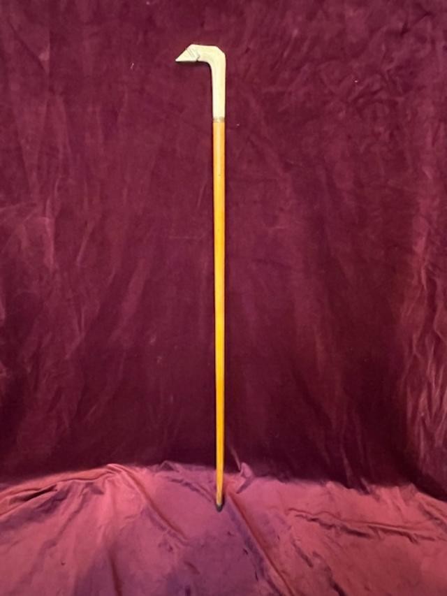 Canne épée pommeau patte de cervidé 