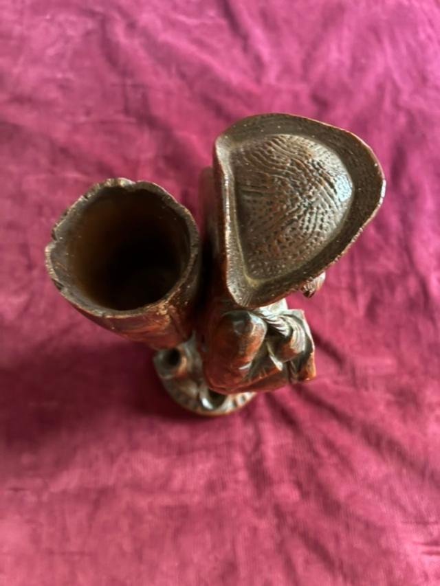 Folk Art Pipe-holder-photo-1