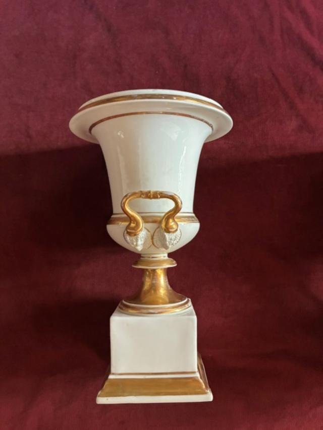 Paire de vase Médicis Empire en porcelaine-photo-3