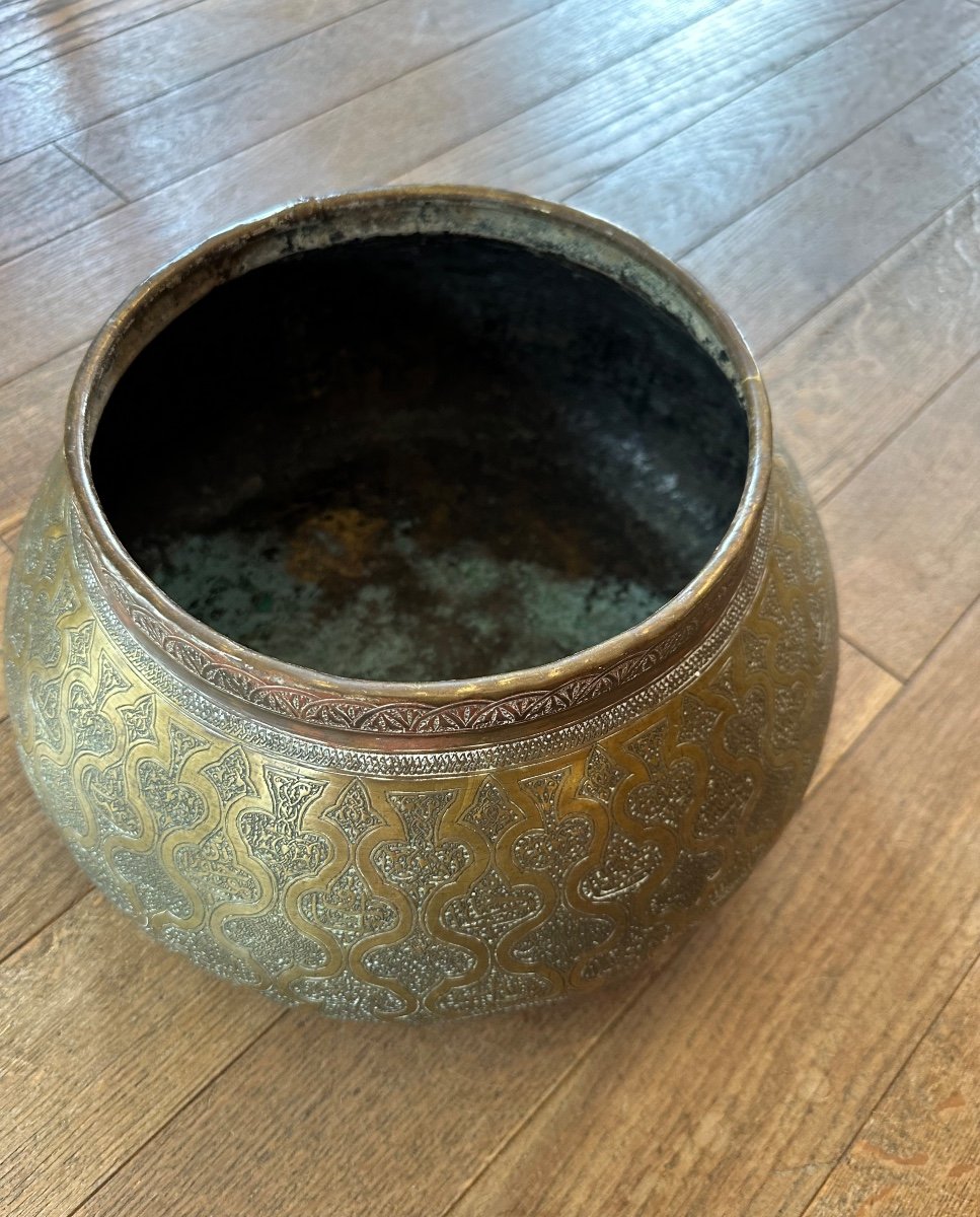 Large Islamic Basin / Heap Engraved Copper 19th-photo-1
