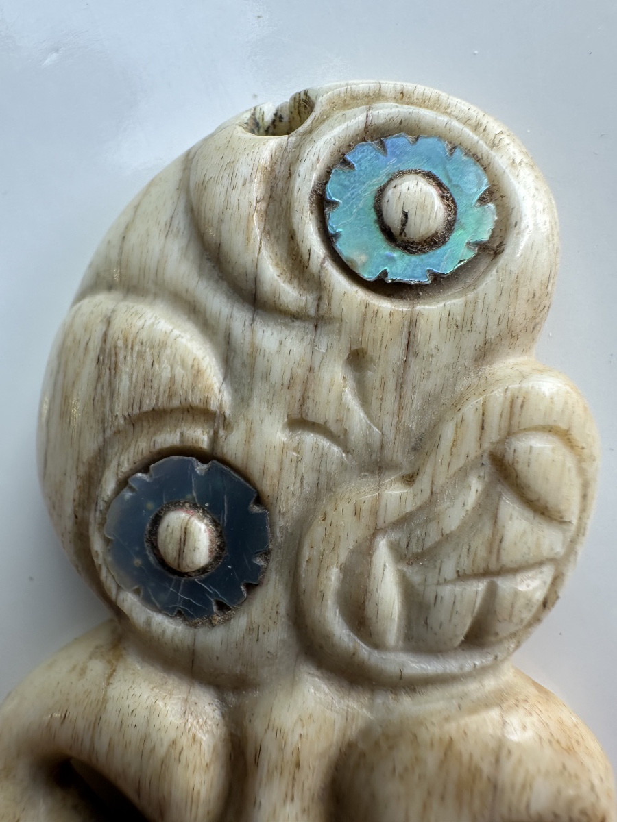 Pendentif Hei Tiki en os Maori Nouvelle -Zélande début du XXe siècle -photo-4