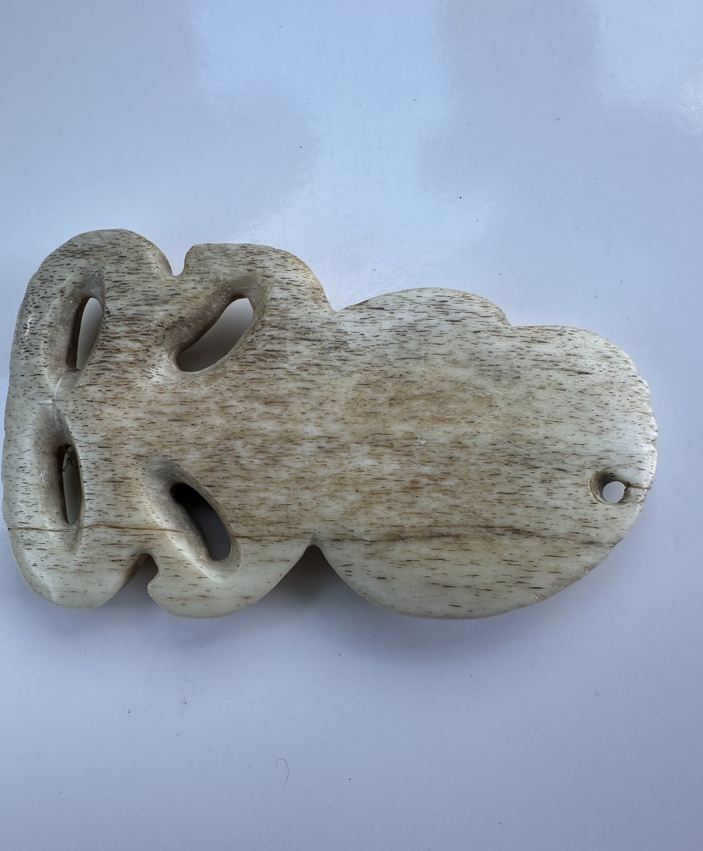 Pendentif Hei Tiki en os Maori Nouvelle -Zélande début du XXe siècle -photo-1