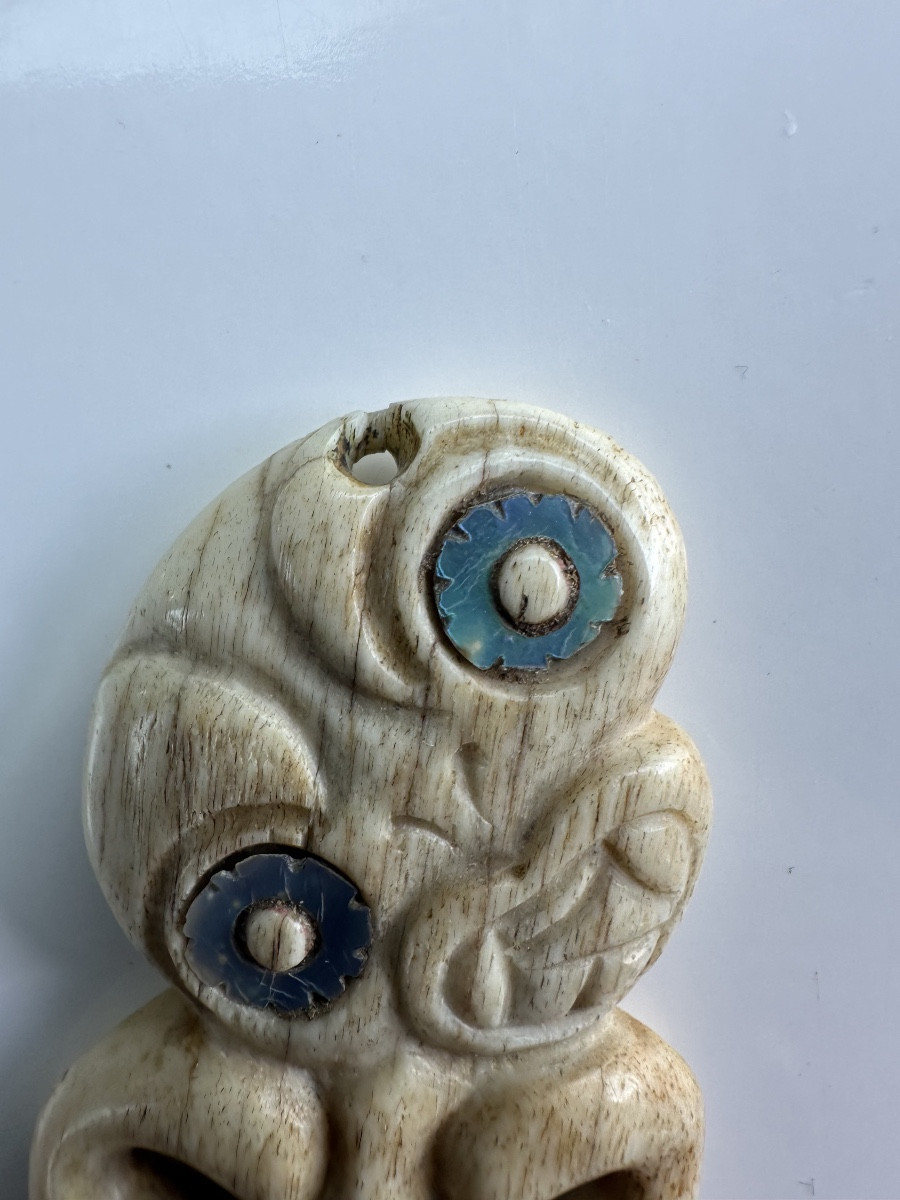 Pendentif Hei Tiki en os Maori Nouvelle -Zélande début du XXe siècle -photo-3