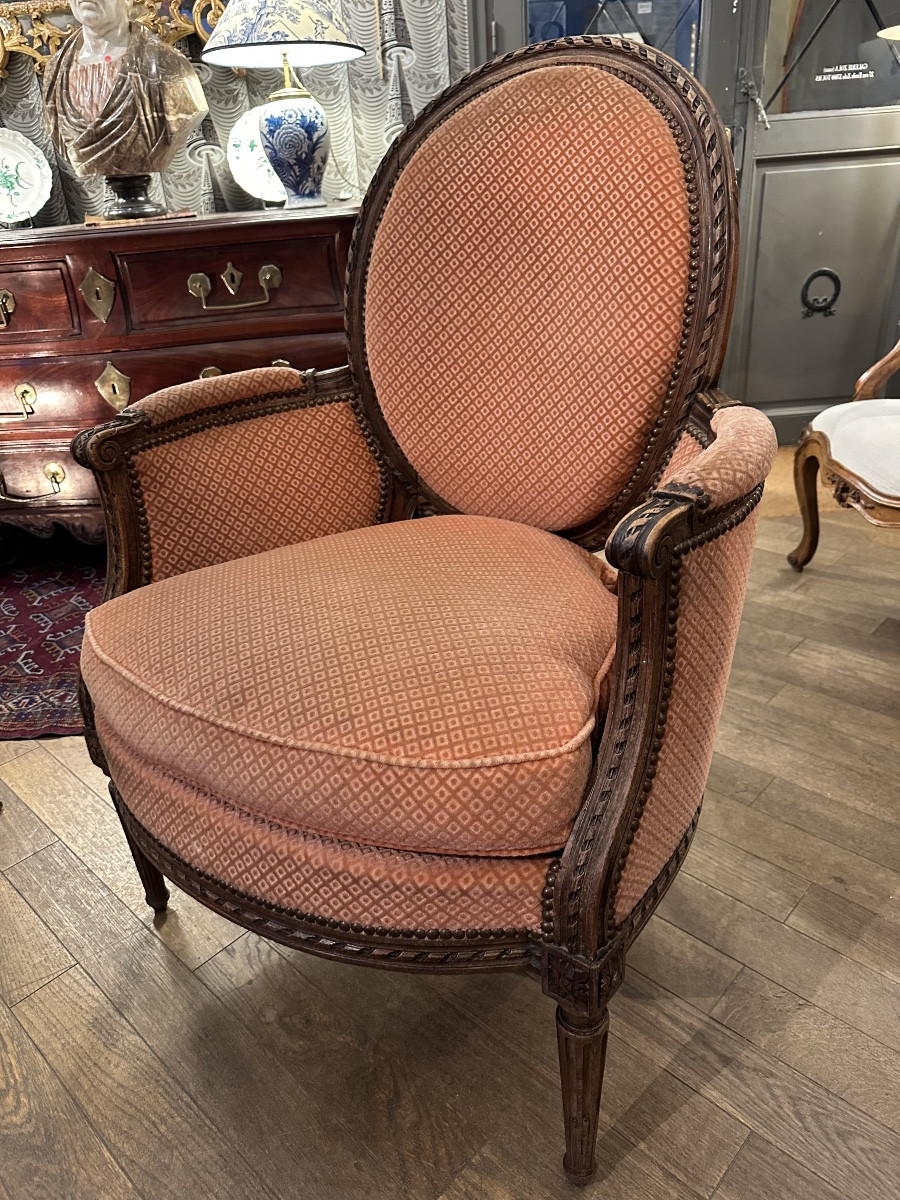 Grande bergère estampillée Pierre Nicolas Pillot ébéniste à Nimes vers 1780