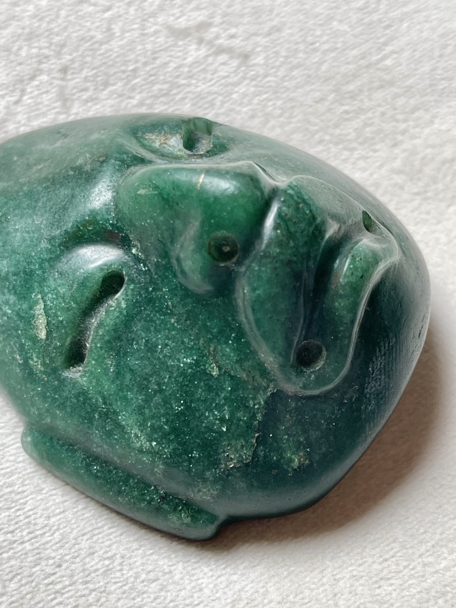 Masque pendentif Olméque  précolombien en jade 1150-500 av  J-C-photo-2