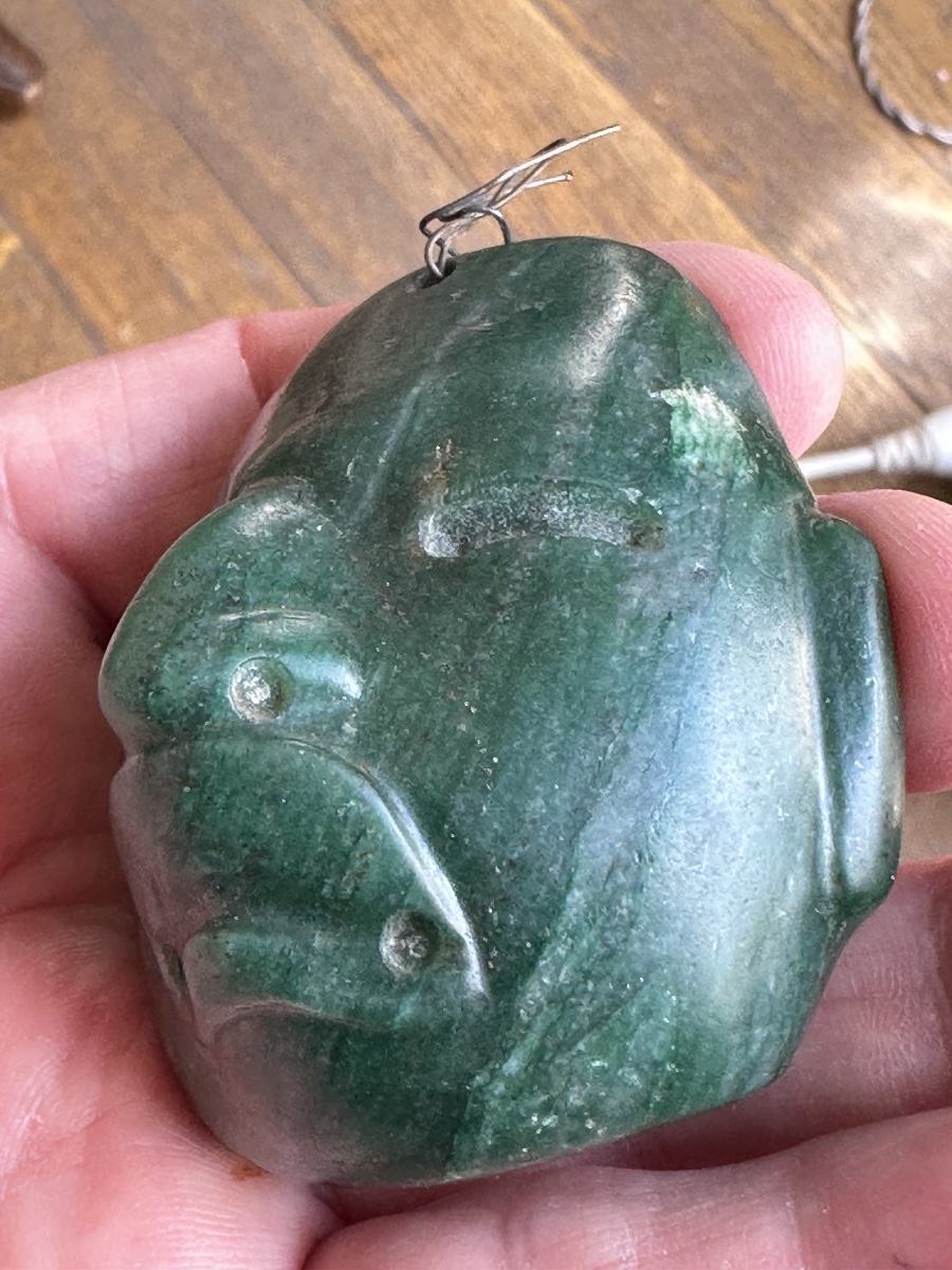 Masque pendentif Olméque  précolombien en jade 1150-500 av  J-C-photo-6