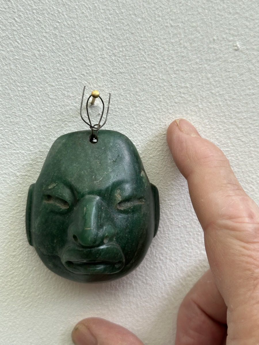 Masque pendentif Olméque  précolombien en jade 1150-500 av  J-C-photo-7
