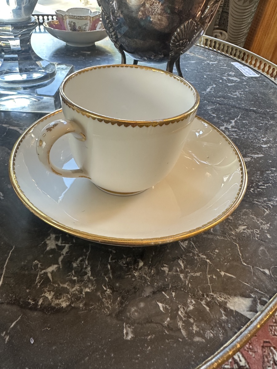 Paire de tasses et soucoupes pâtes tendres Sevres 18eme-photo-2