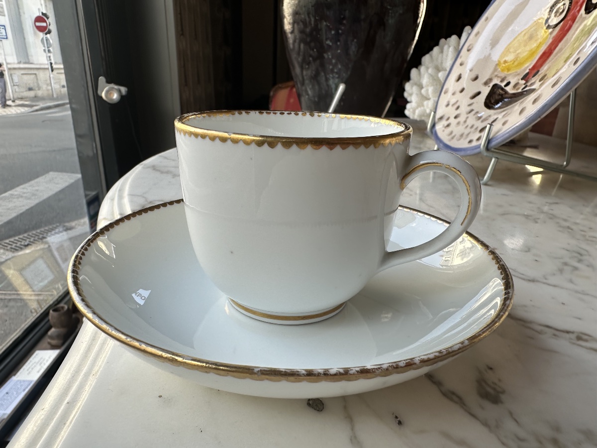 Paire de tasses et soucoupes pâtes tendres Sevres 18eme-photo-5