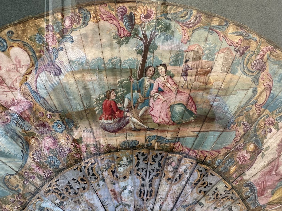 Framed 18th-century Collectible Fan -photo-4