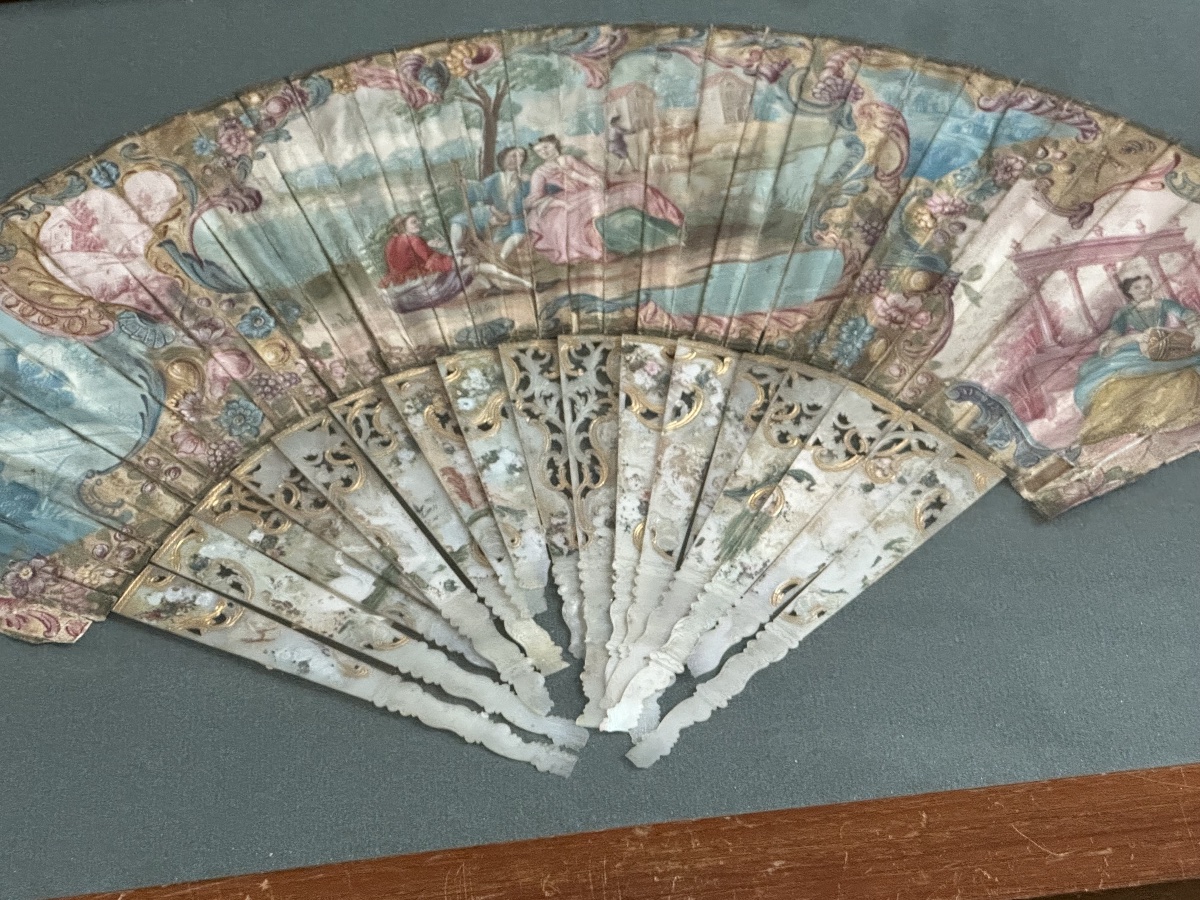 Framed 18th-century Collectible Fan -photo-6