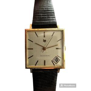 Vintage Gold Lip Watch