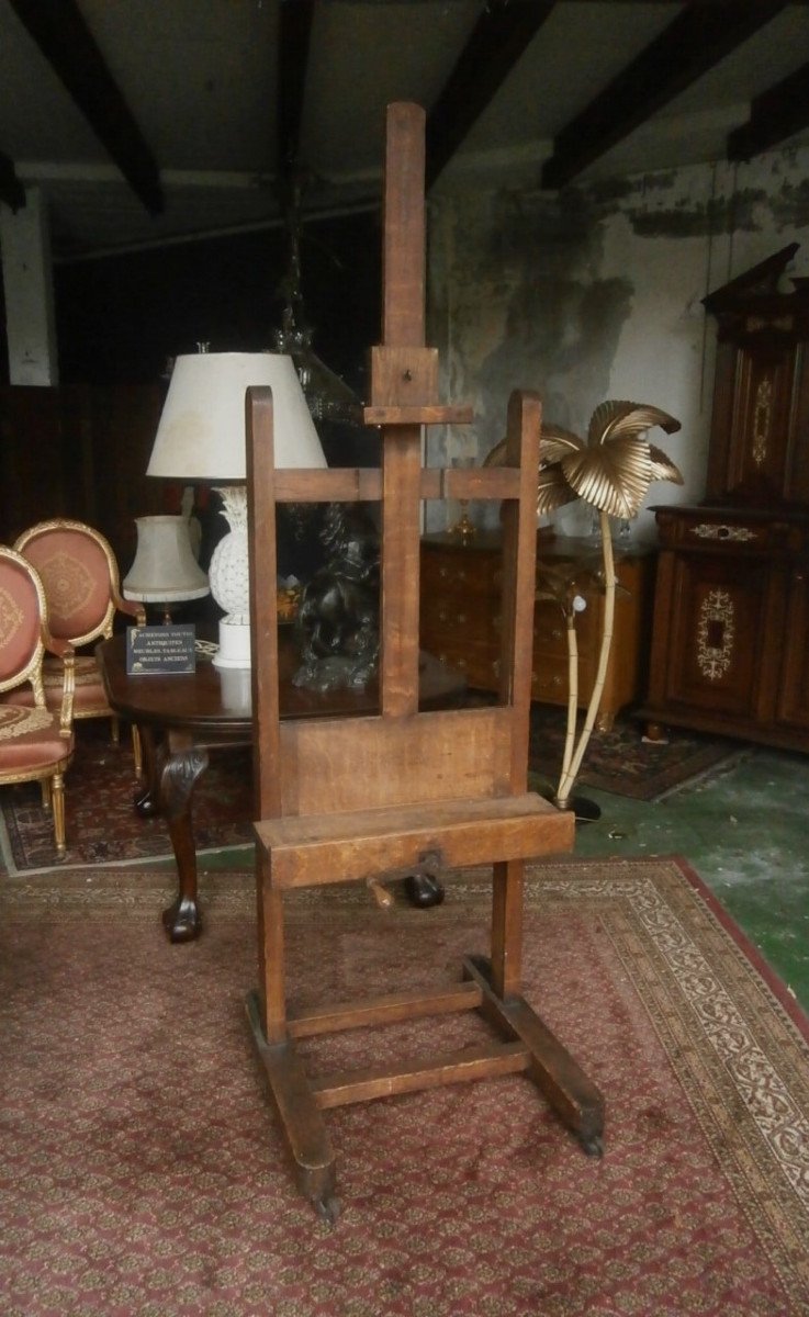 Painter's Easel.-photo-2