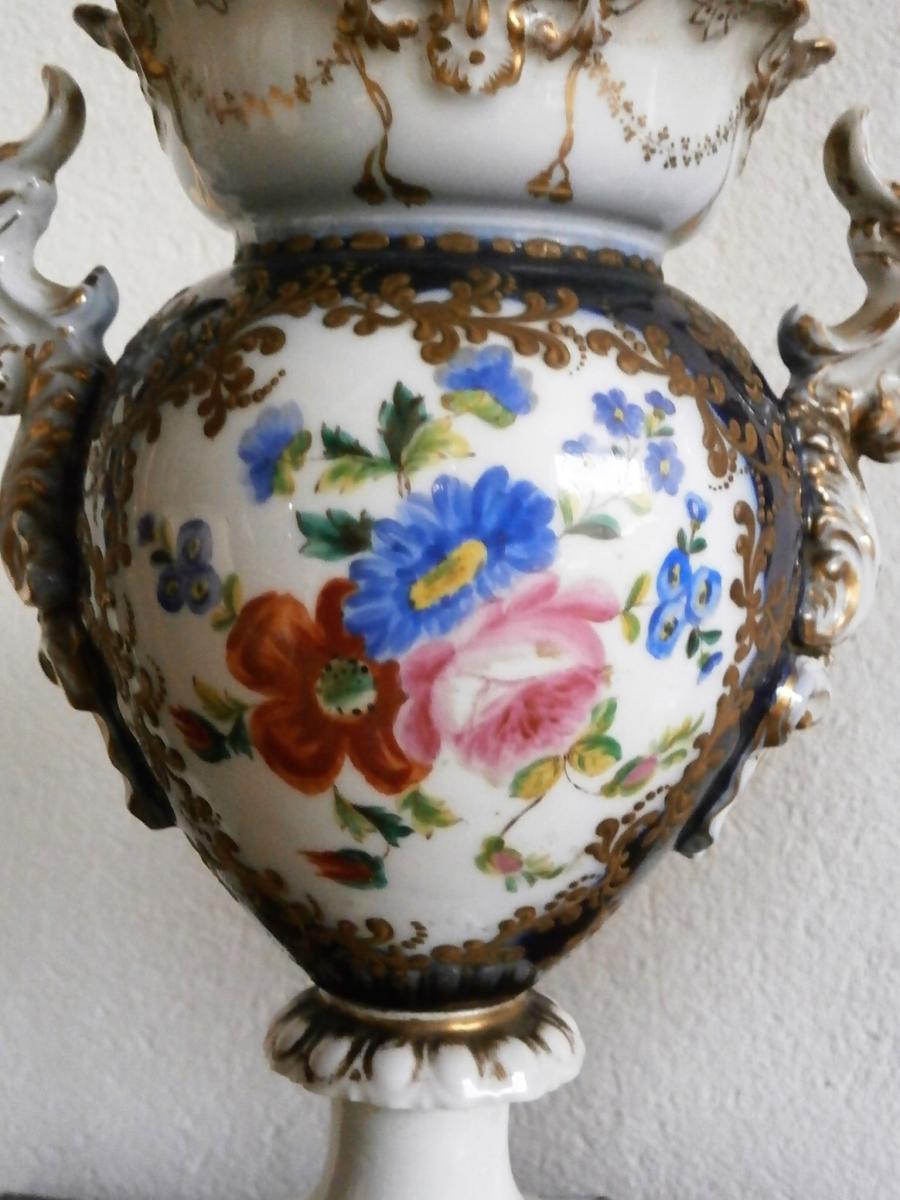 Paire De Vases En Porcelaine De Paris-photo-1