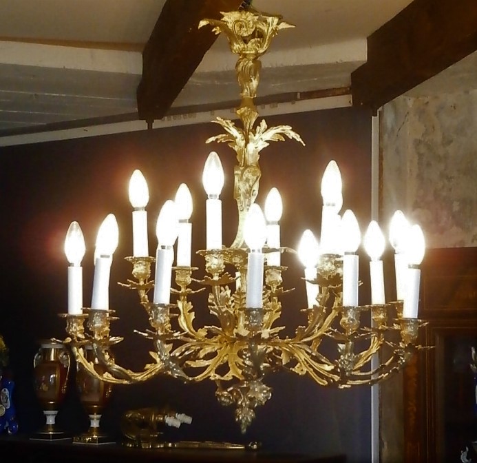 Lustre louis xv Rocaille En Bronze Doré