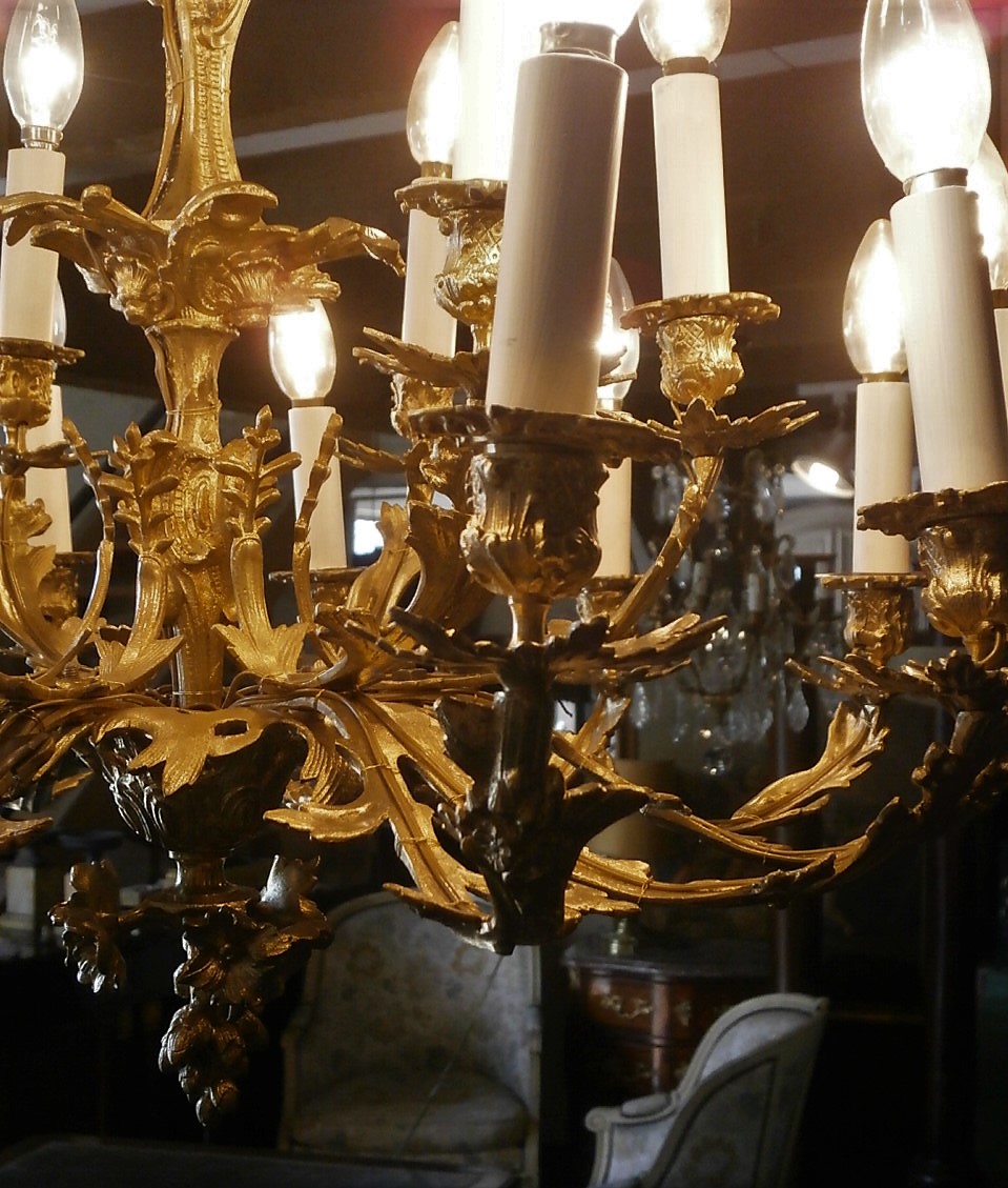 Lustre louis xv Rocaille En Bronze Doré