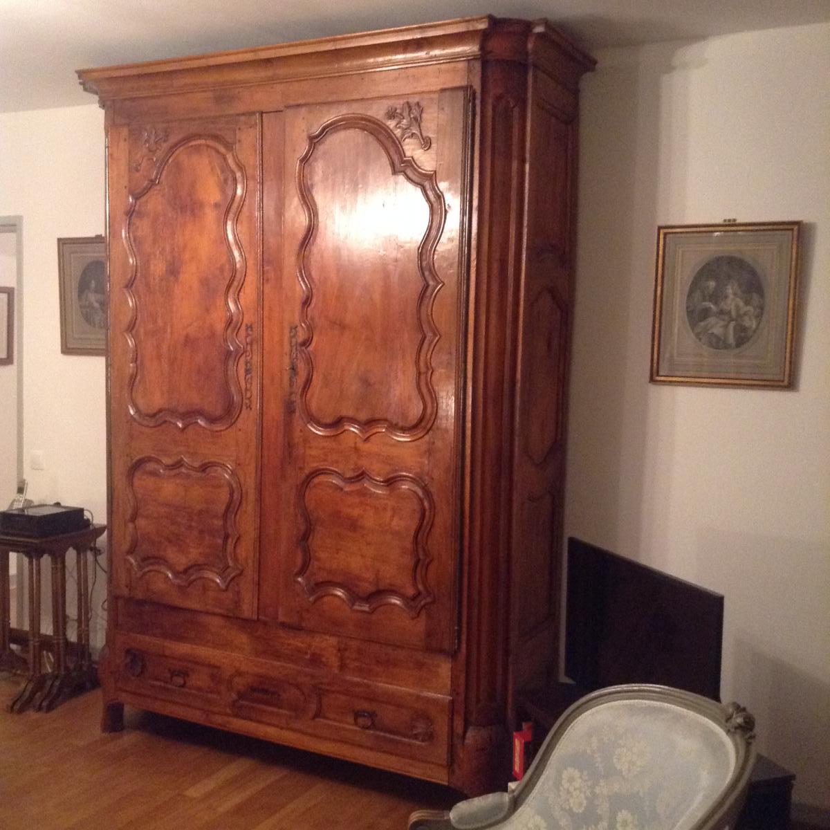 Armoire De Château