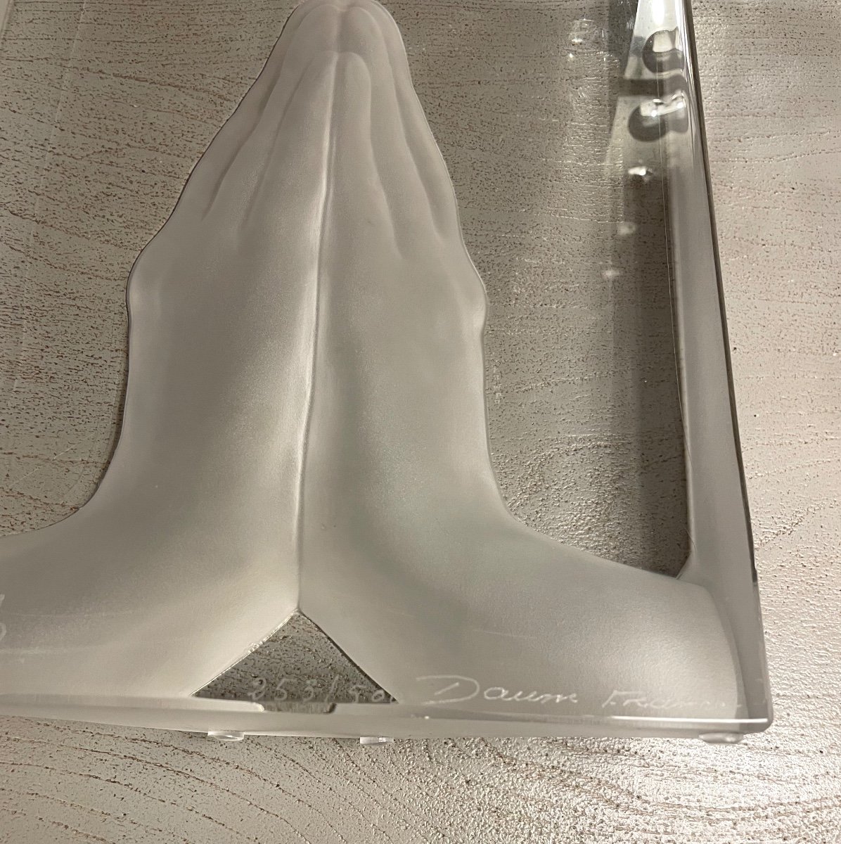 Clasped Hands Sculpture Daum Roy Adzak-photo-2
