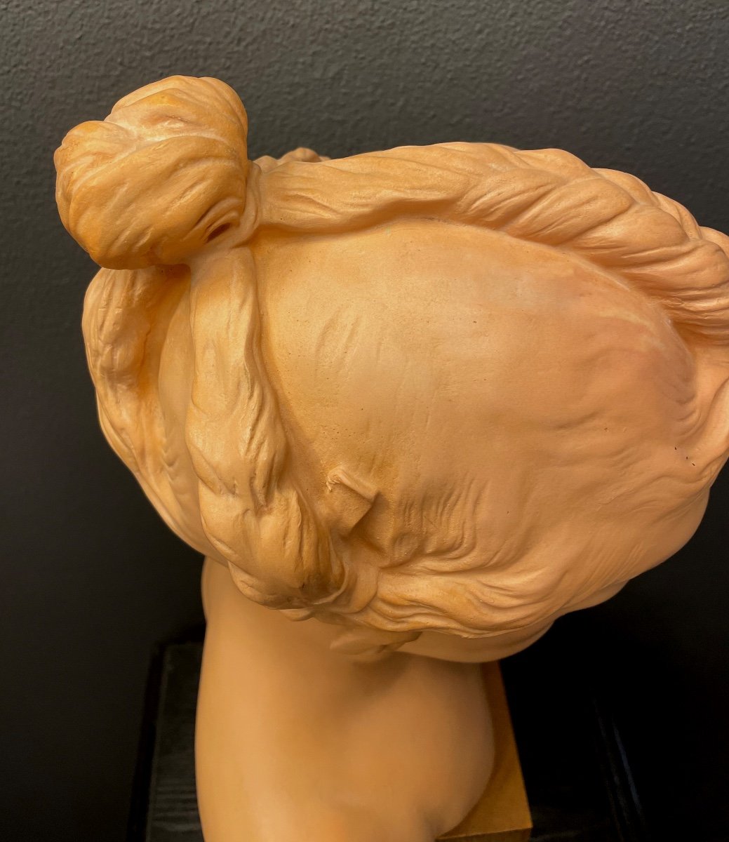 Bust Of Little Girl Saly-photo-6