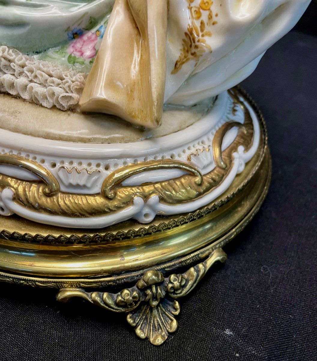 Lampe Porcelaine Et Bronze Femme Aux Colombes Romantique Capodimonte-photo-4
